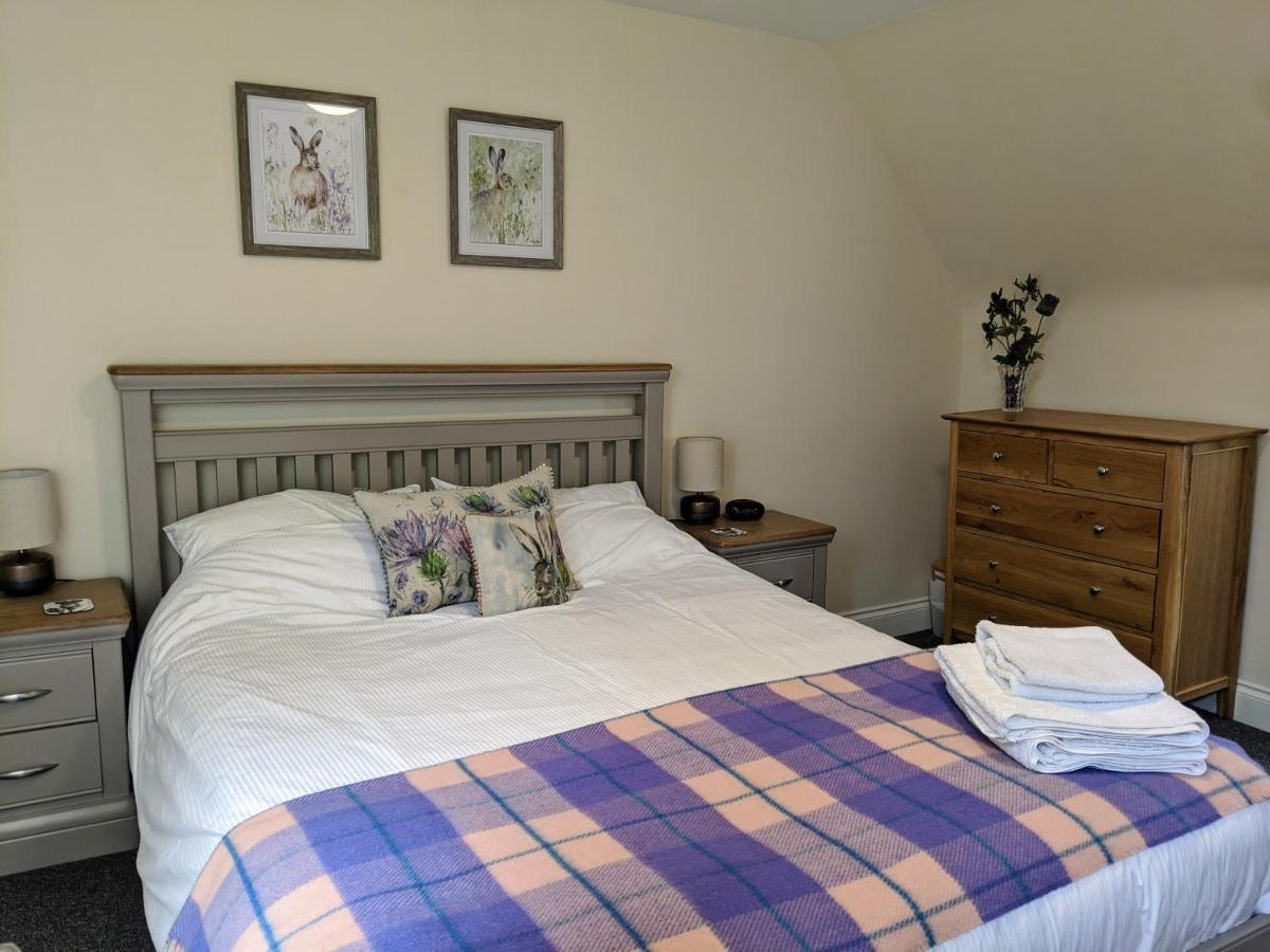 Kinloch Rannoch Holiday Cottage ภายนอก รูปภาพ