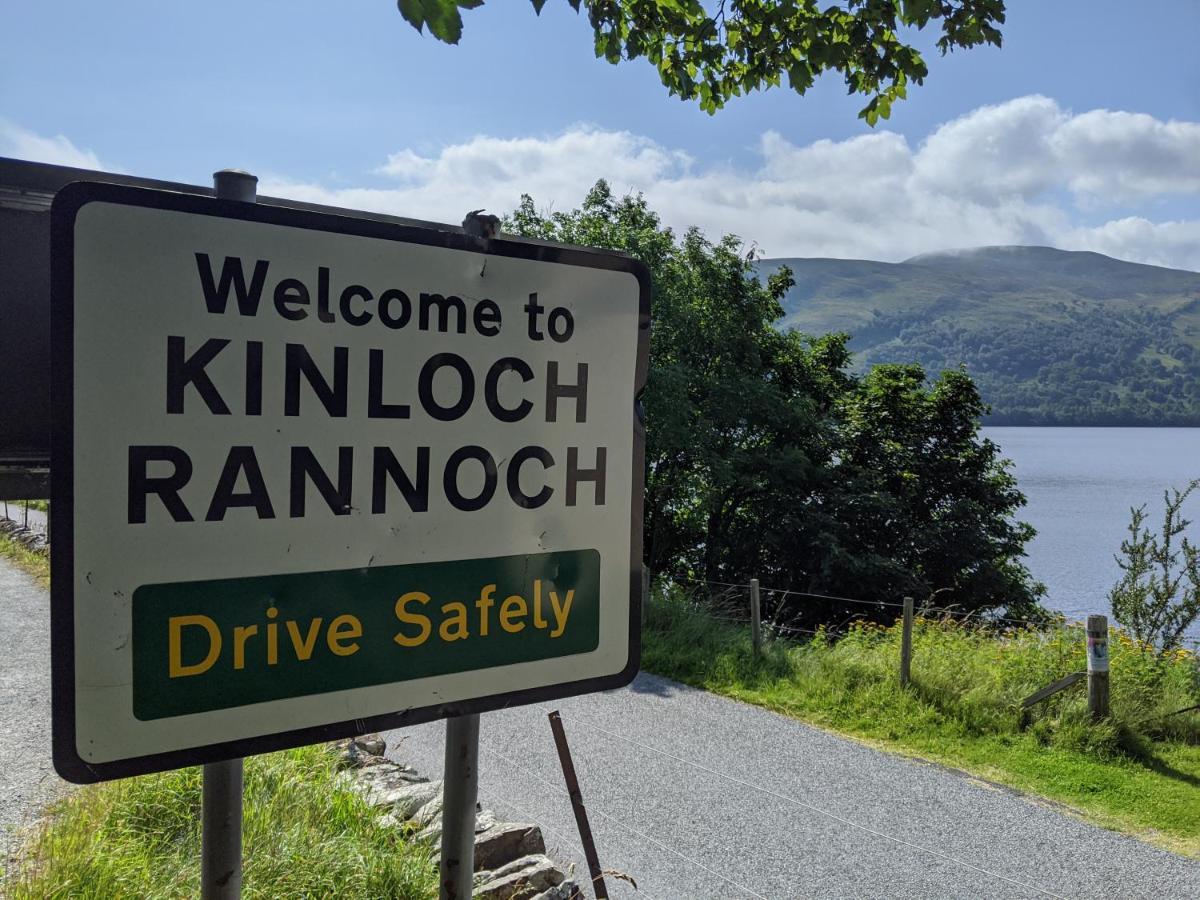 Kinloch Rannoch Holiday Cottage ภายนอก รูปภาพ